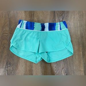 Lululemon Speed Up Shorts / Size 4